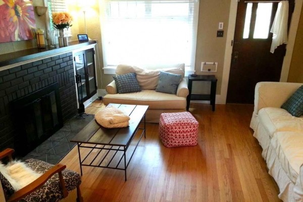 [Image: Just Listed! Beautifully Renovated 3 Bedroom 2 Bath Home in the Heart of Denver]