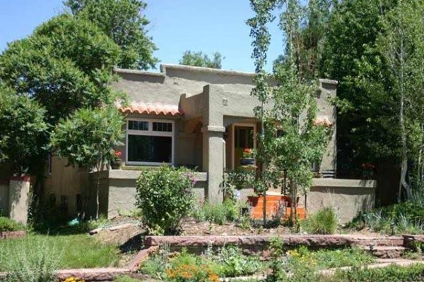 [Image: Just Listed! Beautifully Renovated 3 Bedroom 2 Bath Home in the Heart of Denver]