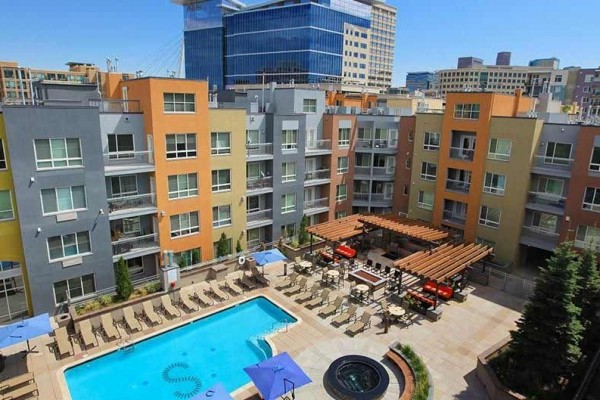 [Image: Book Online! Perfect Denver Location! Pool! Stay Alfred St2]