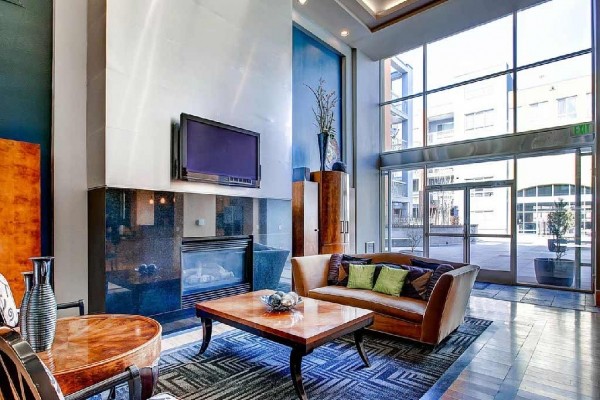 [Image: Book Online! Perfect Denver Location! Pool! Stay Alfred St2]