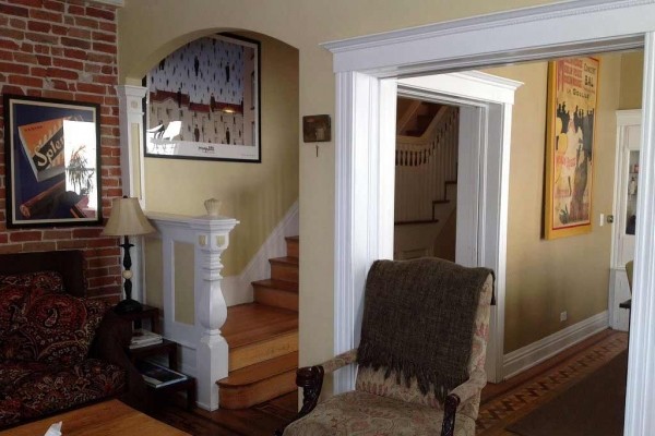 [Image: Beautiful Victorian Row House 1-4 Bedroom No Car Needed Downtown/Capital Hill]
