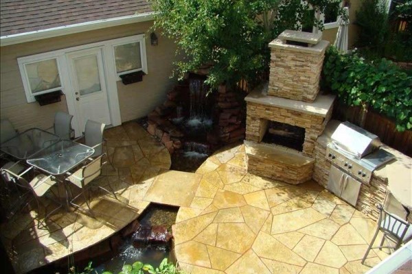 [Image: Downtown-Backyard Oasis. Available July 12 - 14!! Discounts Available!!]