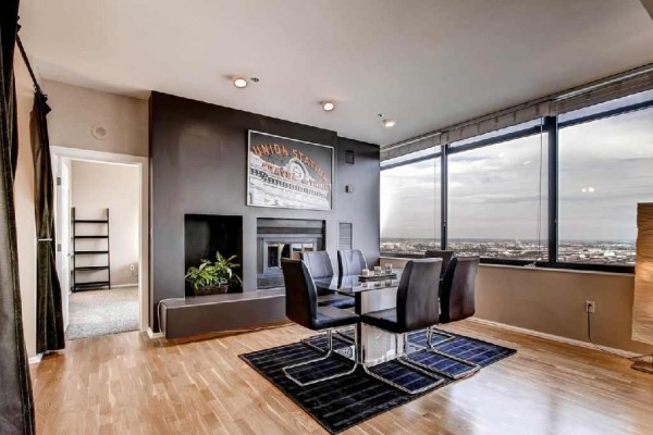 [Image: Deluxe Penthouse Downtown Denver/Near Convention Center]