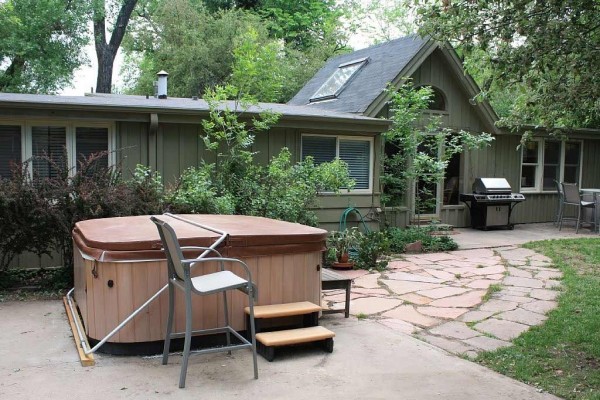[Image: Du Ranch Gem Close to Cherry Creek North and Downtown Pet Friendly!]