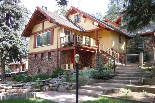[Image: Get Away to the Rocky Mountains in the Heart of Evergreen. Stay in 1 of 7 Suites]
