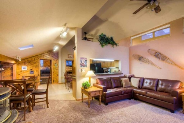 [Image: 5 Star Gem!, Private, Western Lodge in Coal Creek Canyon,Boulder,Golden,Skiing]