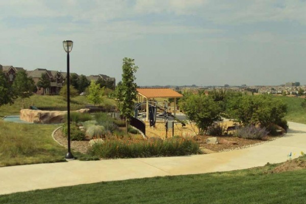 [Image: Luxurious Townhome in Lone Tree]