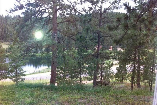 [Image: Serene Mountain Home, Close to Staunton State Park and Hwy 285]