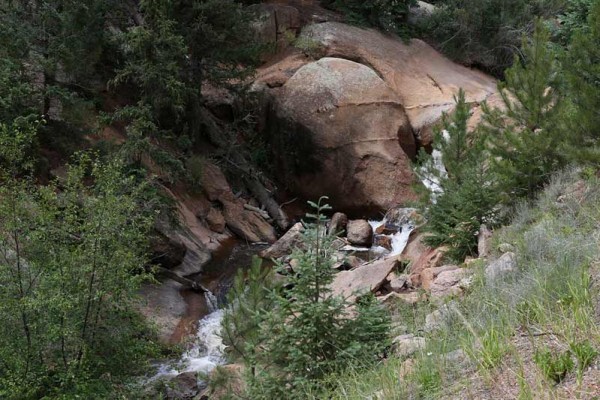 [Image: Rustic Cabin with 5 Star Amenities on Elk Creek]