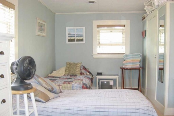 [Image: Inviting 1930's Beach Cottage- Ocean View- 3rd from Water- Free Cable/Internet]