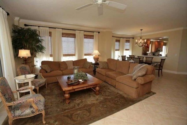 [Image: Escape to Tropical Paradise in My Luxury New Smyrna 4 BR Condo]