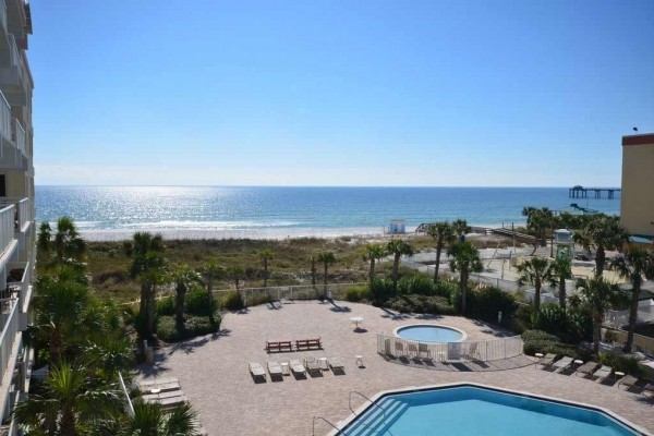 [Image: 407 Destin West Gulfside: Nicely Decorated. Great Beach View!]
