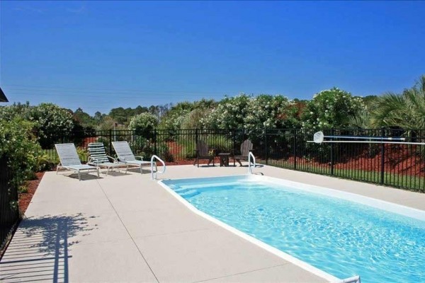 [Image: 1st Tier Property, Private Pool, Across from Beach, Pet Friendly]