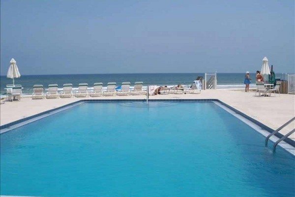 [Image: Direct Oceanfront 2/2 'Fall Discount! 3 Night Min No Drive Beach! $120/Night!]