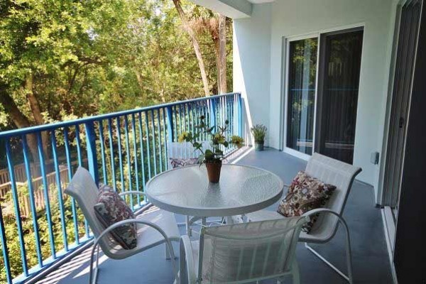 [Image: Just Listed! Holiday Break at Beautiful 3/2 Unit at Oceanwalk!]