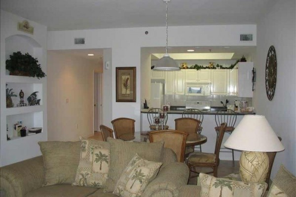 [Image: 3 BR/2 BA Condo at Oceanwalk - Remaining 2014 Weeks Only $499!!!]