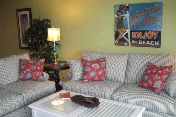 [Image: Seaside Getaway@New Smyrna Beach - Doesn't Get Any Better Than This!]