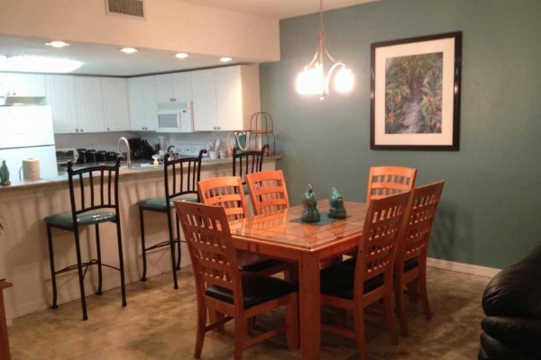 [Image: Location! Ocean View 2BR/2BA Building 1 Sleeps 6-8]