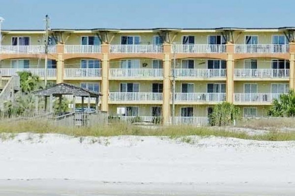 [Image: 15% Off Aug 2nd-30th - Upscale 3BR Gulf View Condo, Pool, Hot Tub, Elevator]