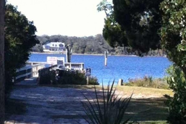 [Image: House with Pool Across from Intercoastal Waterway!!]