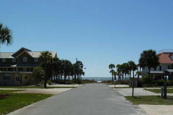 [Image: "Just Beachy" Beach Cottage]