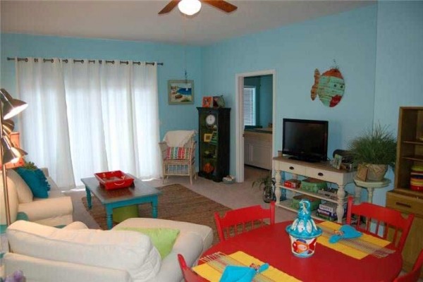 [Image: Waterside Condo 301: 2 BR / 2 BA Condo in Mexico Beach, Sleeps 4]