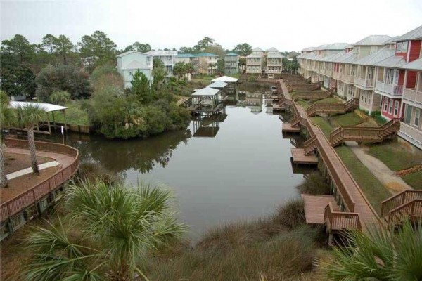 [Image: Waterside Condo 301: 2 BR / 2 BA Condo in Mexico Beach, Sleeps 4]