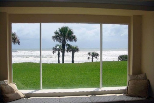 [Image: Stunning Views from This New Oceanfront Property!]