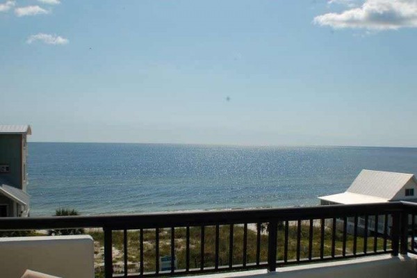 [Image: 2 Bedroom 2 Bathroom Gulf View Condo - Cmb 3l]