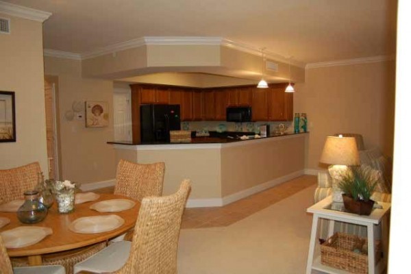 [Image: 3 Bedrooms 3 Baths Gulf View Condo]