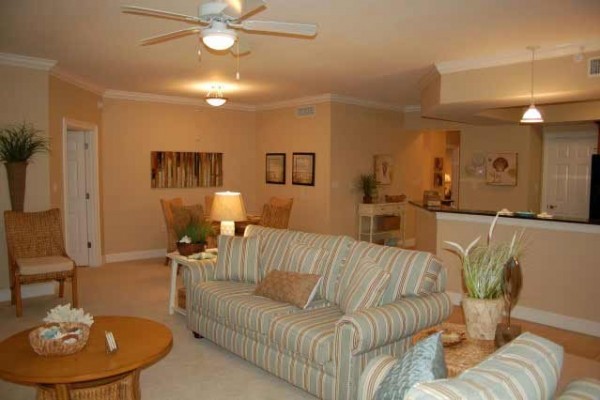 [Image: 3 Bedrooms 3 Baths Gulf View Condo]