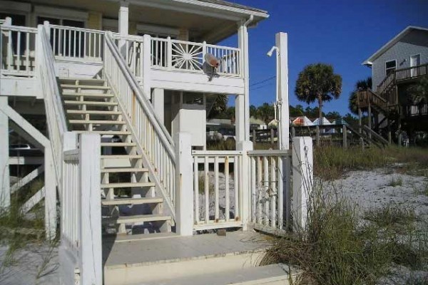 [Image: Gulf Front Vacation Home in Mexico Beach, Florida]