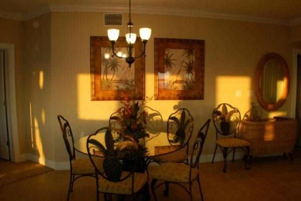 [Image: Paradise Shores 400: 3 BR / 3 BA Condo in Mexico Beach, Sleeps 8]