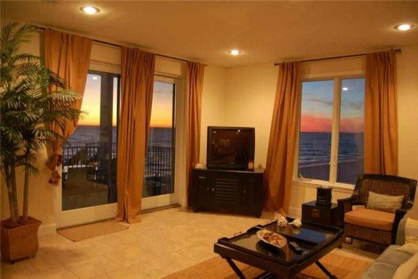 [Image: Starr Dust 2: 5 BR / 4 BA Duplex in Mexico Beach, Sleeps 16]