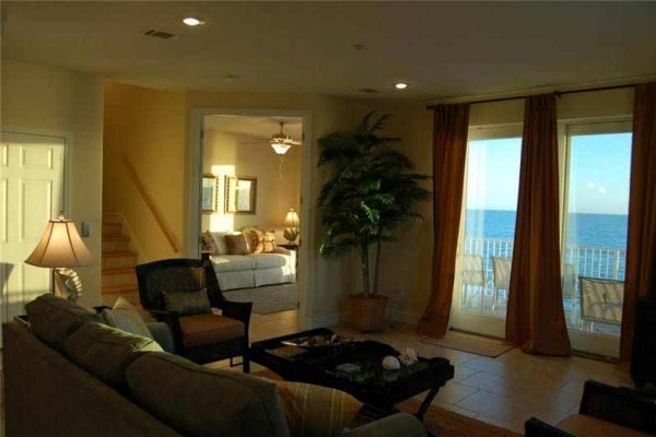 [Image: Starr Dust 2: 5 BR / 4 BA Duplex in Mexico Beach, Sleeps 16]