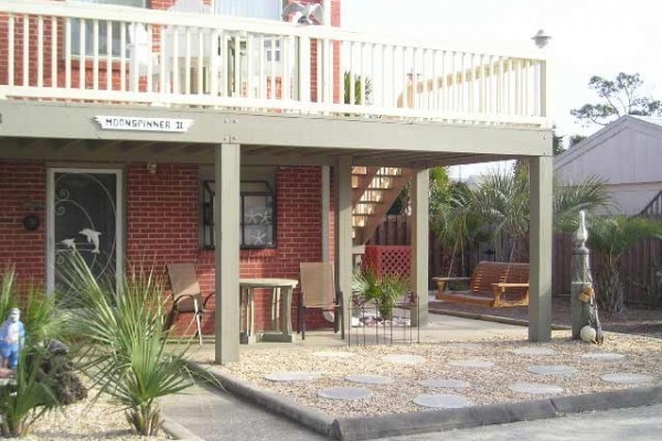 [Image: Fish &amp; Stay - Charming Gulf View Townhome in Mexico Beach, Fl]