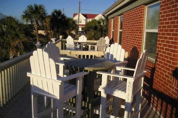 [Image: Fish &amp; Stay - Charming Gulf View Townhome in Mexico Beach, Fl]