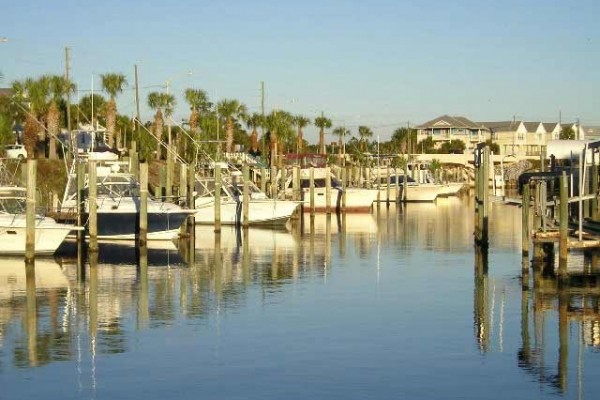 [Image: Fish &amp; Stay - Charming Gulf View Townhome in Mexico Beach, Fl]