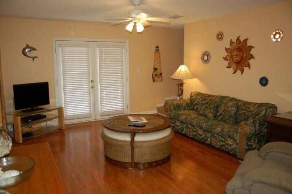 [Image: Aldadale: 3 BR / 2.5 BA House in Mexico Beach, Sleeps 10]