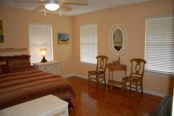 [Image: Aldadale: 3 BR / 2.5 BA House in Mexico Beach, Sleeps 10]