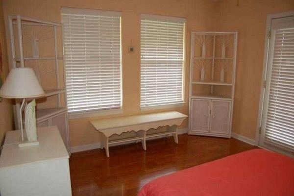 [Image: Aldadale: 3 BR / 2.5 BA House in Mexico Beach, Sleeps 10]