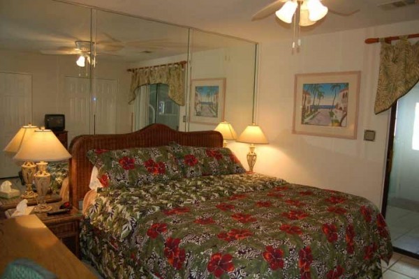[Image: Sea Nest - Beautiful Townhome Only Steps to Mexico Beach Pier]