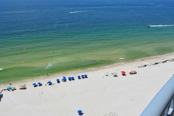 [Image: Beautiful Gulf Front Condo]