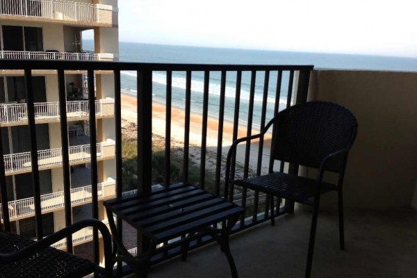 [Image: Summer/Fall Specials ! Gorgeous 3 Bedrm Condo Directly on Beach]