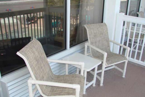 [Image: Oceanfront * $118 Night* 1 Bedroom]