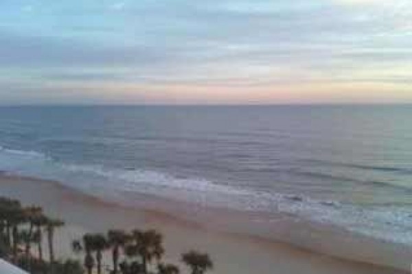 [Image: Luxurious Oceanfront Condo, Ormond Beach/Daytona Beach, FL]