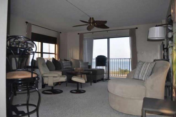 [Image: Updated Ormond-by-the-Sea Beachfront Escape- Garage, Wi-Fi, Everything New!]