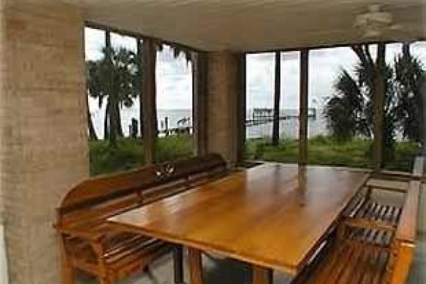 [Image: 1 Sunset Serenity - Bay Front 6BR/3.5BA Pool Dock Sleeps 14]