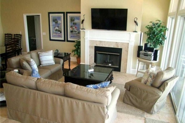 [Image: Casa Del Sol: 4 BR / 4 BA Beach House in St George Island, Sleeps 10]