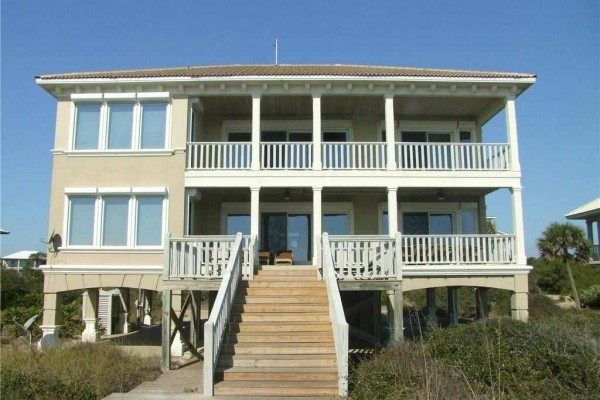 [Image: Three Dolphins: 4 BR / 5 BA Beach House in St. George Island, Sleeps 9]